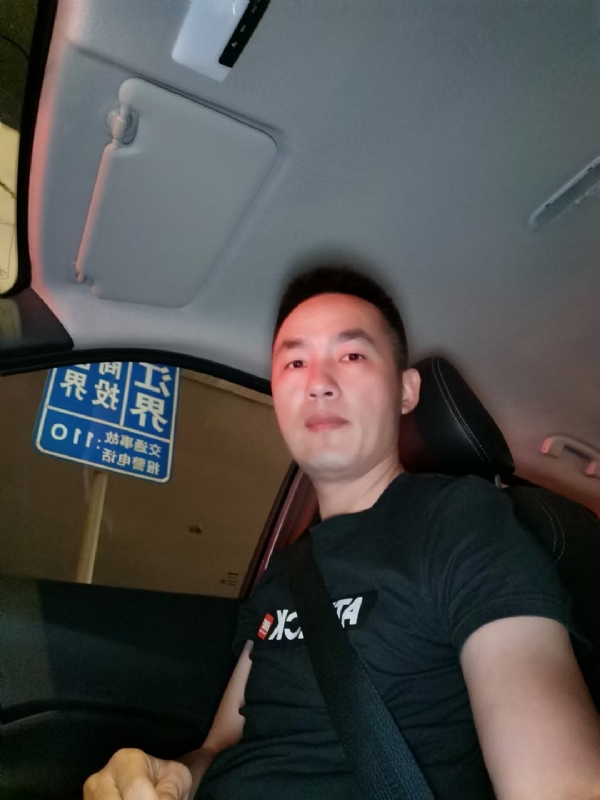 烟火的第二张照片--惠安残疾人相亲网